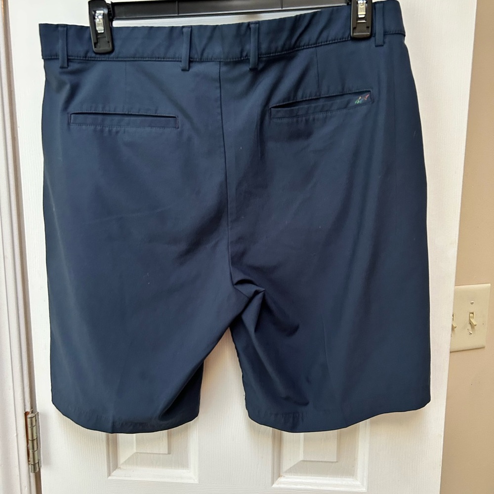 Greg Norman Collection Navy Performance Flat-Front Shorts - Picture 4 of 4